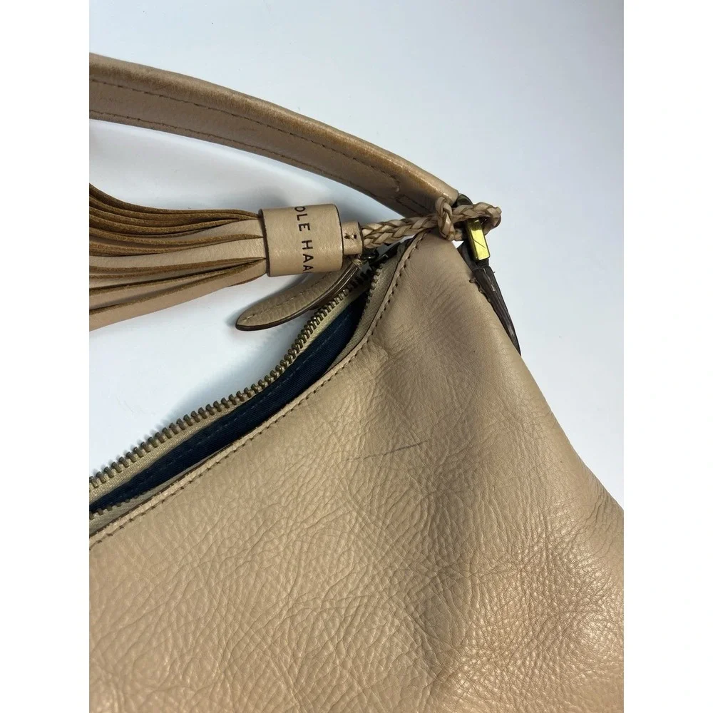 Cole Haan Beige Pebbled Leather Hobo Shoulder Bag Handbag Purse